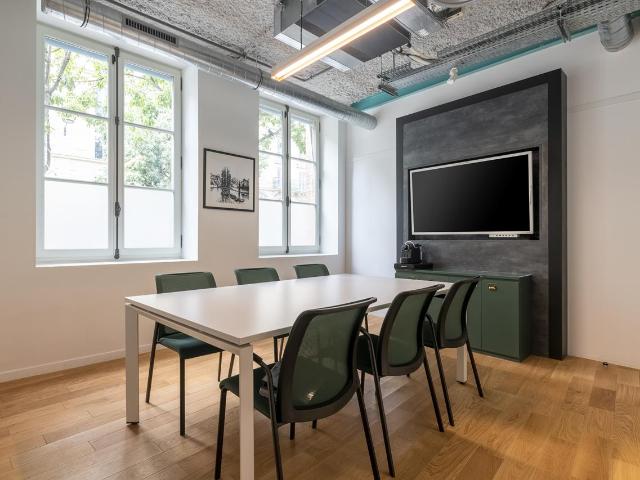Bureaux à louer Paris 11e 64 Av Parmentier