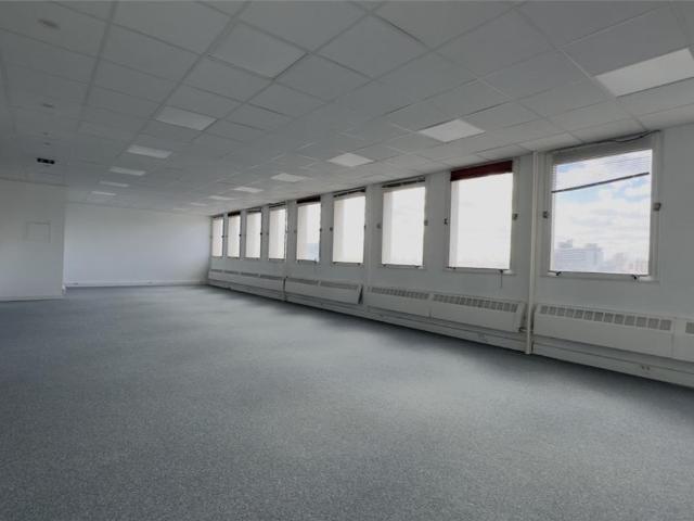 Bureaux à louer Paris 13 Métro BnF et Olympiades