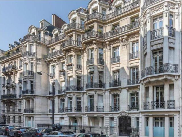 Bureaux à louer Paris 16 Proche métro Victor Hugo