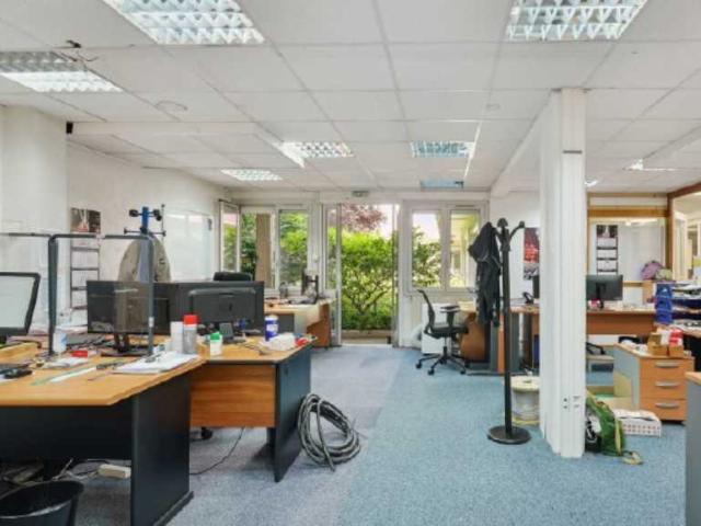 Bureaux à louer Paris 18 Métros Jules Joffrin et Lamarck Caulaincourt