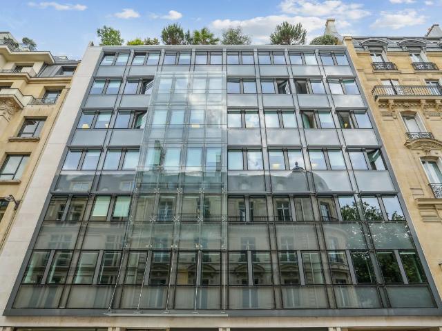 Bureaux à louer Paris 8, proche Parc Monceau et Boulevard Haussmann
