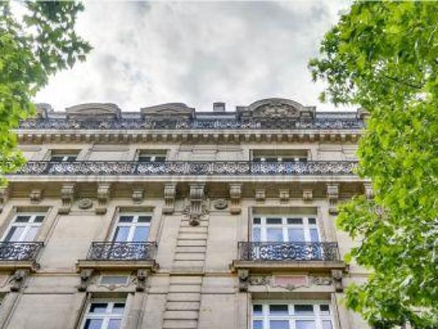 Bureaux à louer Paris 8 proche Place de l'Etoile