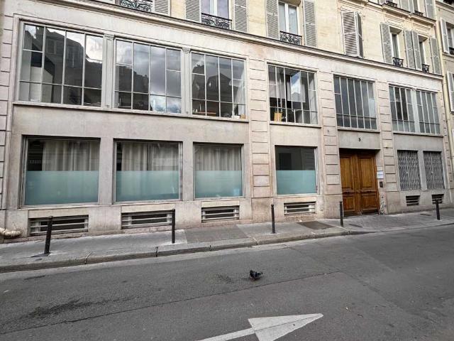 Bureaux à louer Paris 9 Grands Boulevards et métros Cadet Le Peletier