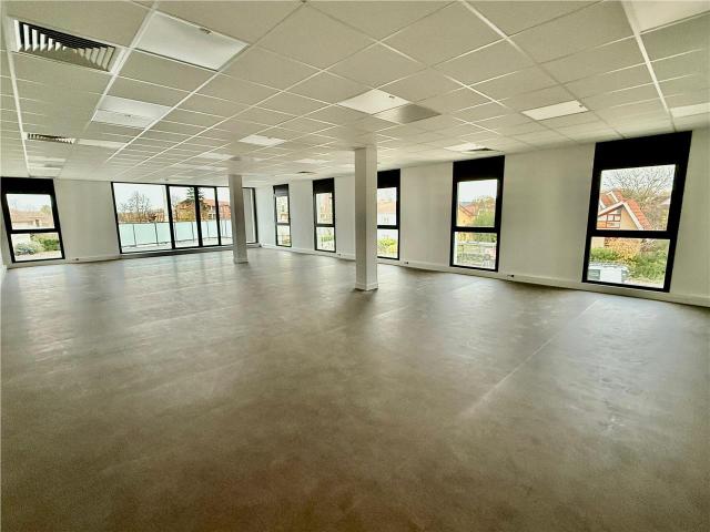 Bureaux à louer Péronnas centre Proche avenue de Lyon