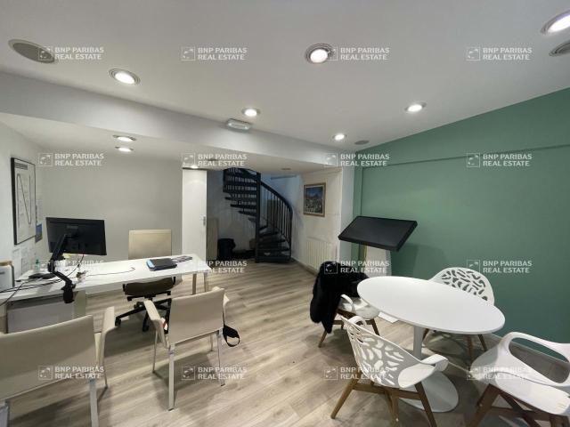 Bureaux à louer Rouen hyper centre Vitrine sur 2 niveaux