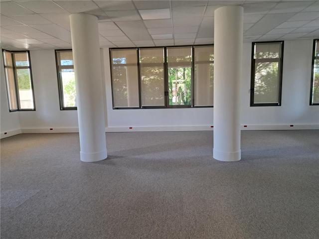 Bureaux à louer Tours Nord Divisible RDC au 2ème