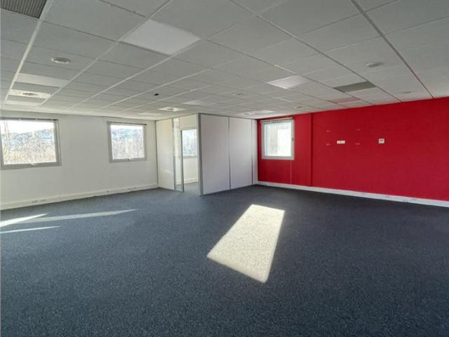 Bureaux à louer Valbonne Proche grands axes et services