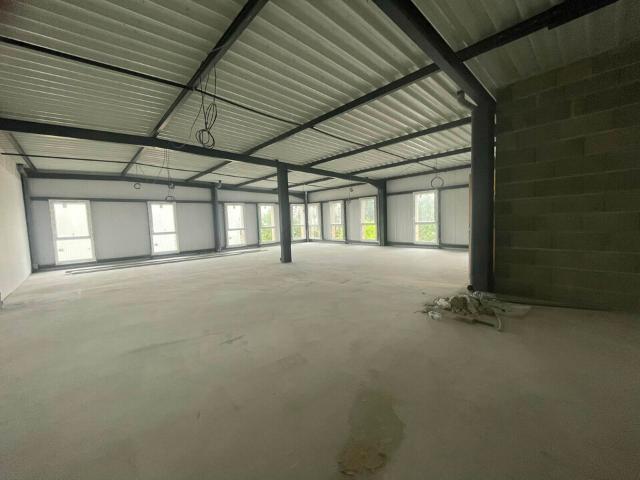 Bureaux à louer Villefranche sur Saône Proche A6 et zone commerciale