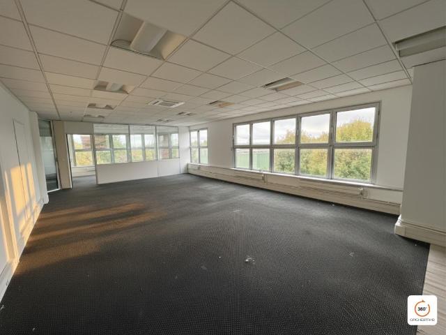 Bureaux à vendre ou louer Noisy le Grand RER A E et Grand Paris Express