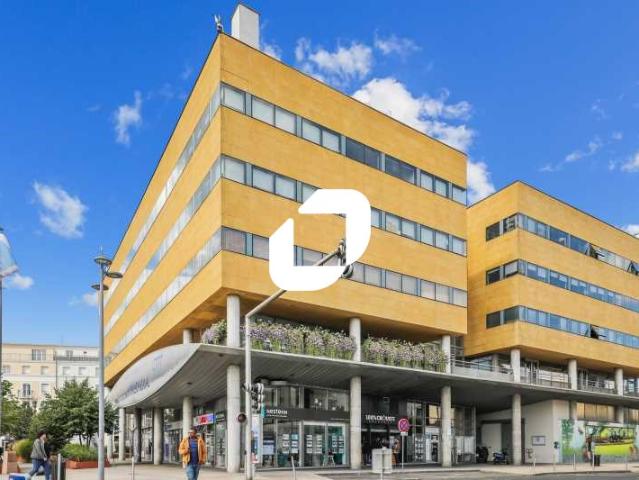 Bureaux à vendre Chilly Mazarin Proche A6, A10, RN20 et tram T12