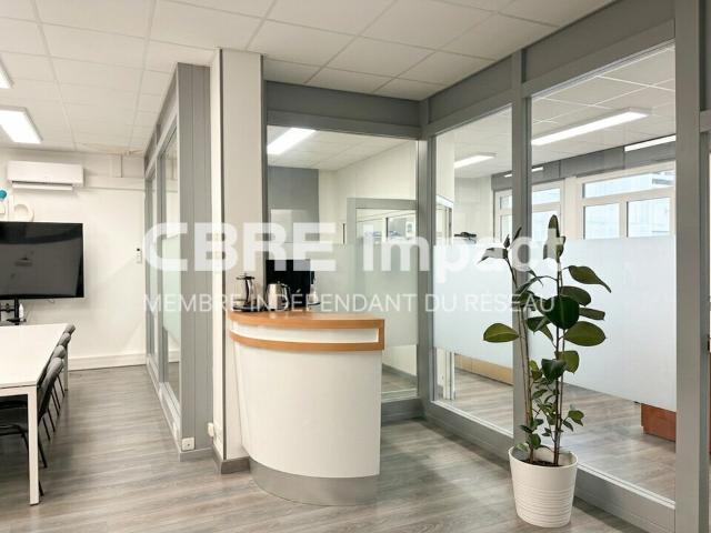 Bureaux à vendre Dijon Proche Tram T2 Junot et commodités