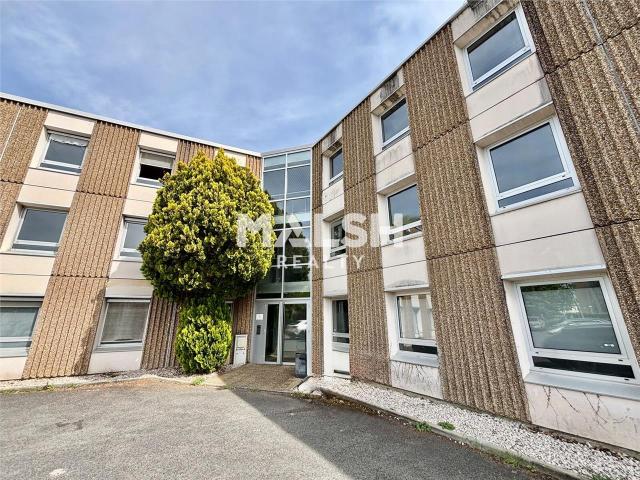 Bureaux à vendre Écully Proche métro et autoroute