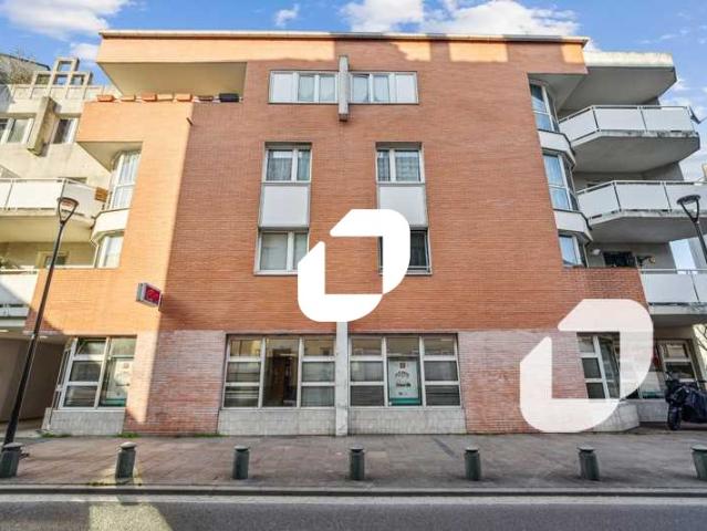 Bureaux à vendre Ivry sur Seine Proche métro Mairie d'Ivry