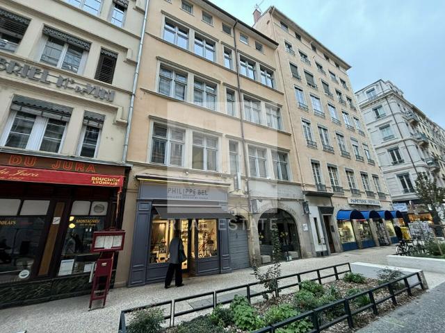 Bureaux à vendre Lyon 2 Quartier Cordeliers, métro et bus