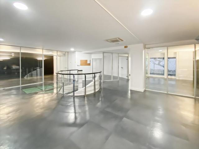 Bureaux à vendre Levallois Perret Proche métro Anatole France