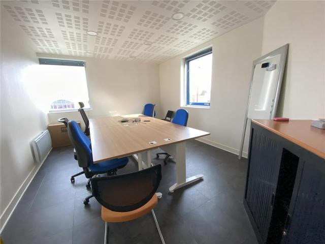 Bureaux à vendre location Saint Grégoire Parc Alphasis