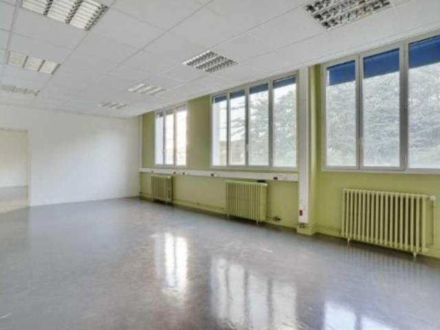 Bureaux à vendre Paris 20 Proche métro Saint Fargeau
