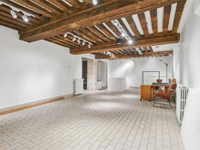 Bureaux à vendre Paris 4 Place des Vosges et Bastille