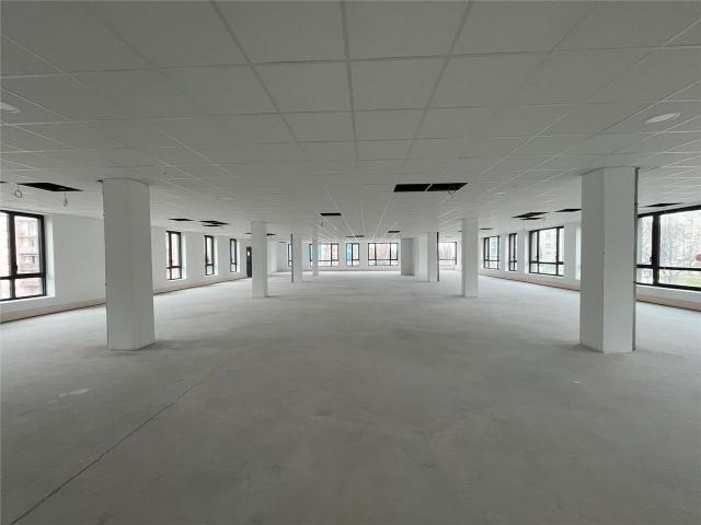 Bureaux à vendre Vénissieux Proche gare, métro D, tramway T4