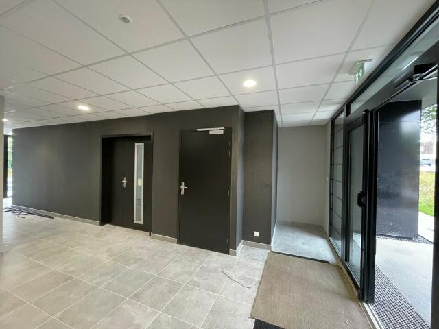 BUREAUX A VENDRE