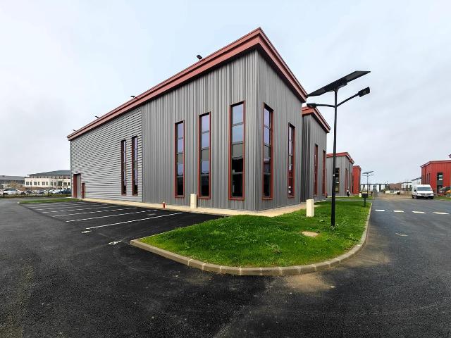 Bureaux activités légères à vendre Serris Proche A4