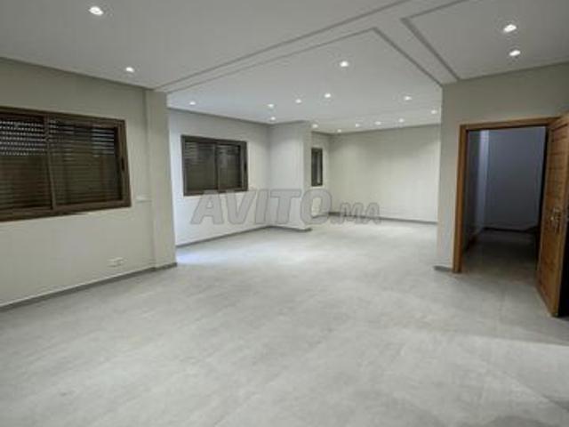 Bureaux / Cabinets neufs de 100m² avec ascenseur