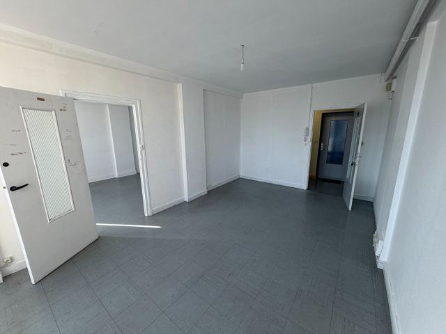 Bureaux Chalon sur Saône 38 m2