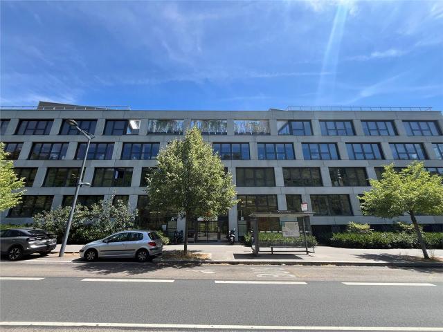 Bureaux clés en main Lyon 9 Vaise Proche métro et bus
