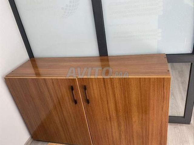 Bureaux de bureau quatre 4 pièces neuf
