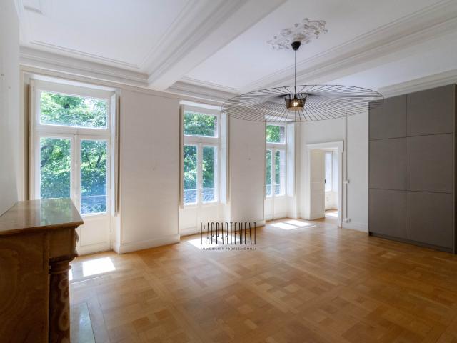 BUREAUX DE CARACTÈRE ENV. 300 M2 2E ÉTAGE AVEC ASCENSEUR TOULOUSE CENTRE