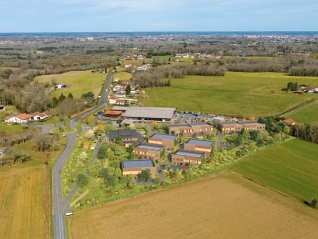 Bureaux et locaux industriels à vendre Bénesse lès Dax