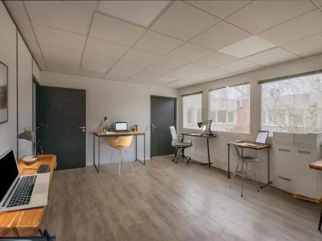BUREAUX ÉQUIPÉS & COWORKING – route de Gisy BIÈVRES