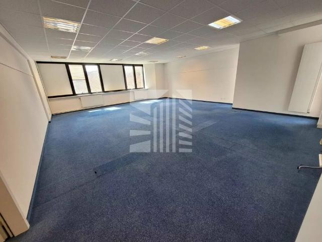Bureaux lumineux et climatisé à Renens de 132 m²