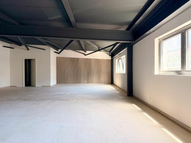 Bureaux / locaux commerciaux à louer à Saxon Limite Riddes