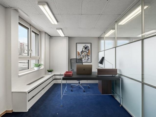 Bureaux à louer env. 66 m2 à proximité de l'aéroport