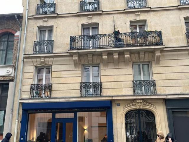 Bureaux Paris 11 refait à neuf Proche métro et fibre optique