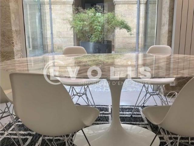 Bureaux prestige Bordeaux Quinconces Caves voûtées