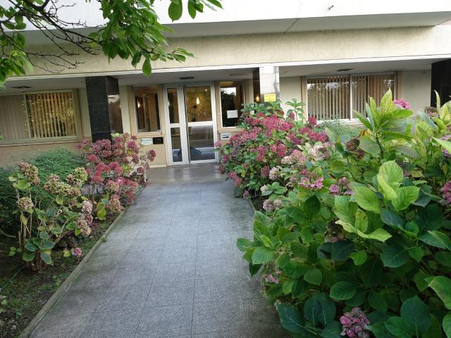 BUREAUX QUARTIER NATION 75012 130 m2