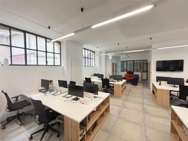 Bureaux rénovés à vendre Nantes centre Cours 50 Otages