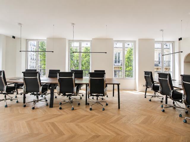 Bureaux rénovés à louer Paris 9 Opéra St Lazare