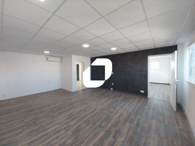 Bureaux rénovés à louer Pérols Parc de l'aéroport