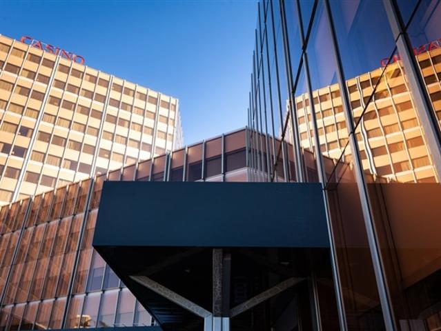 Bureaux rénovés de 161 m2 au 5ème étage