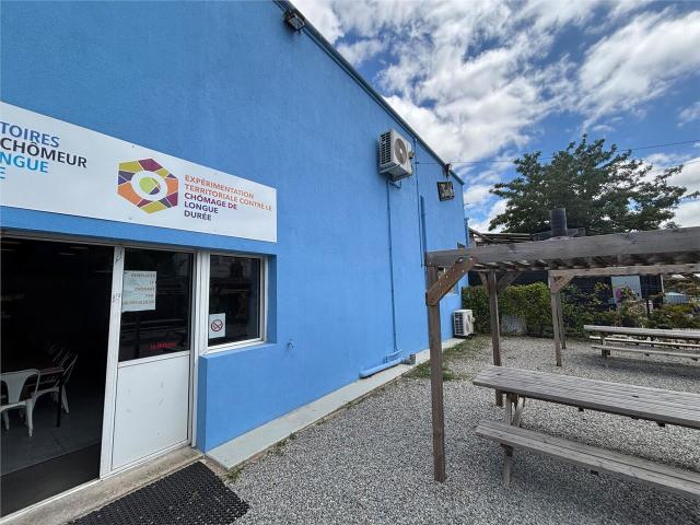 Bureaux Rezé Centre commercial Atout Sud et accès bus