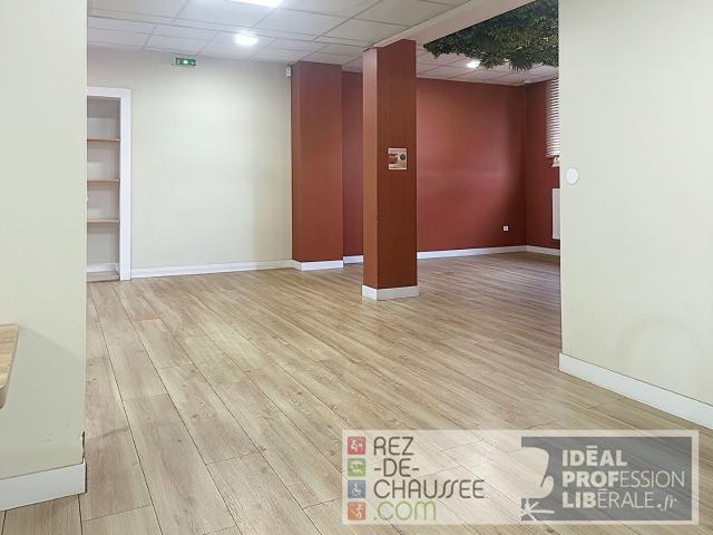 Bureaux Versailles Chantiers de 227 m2
