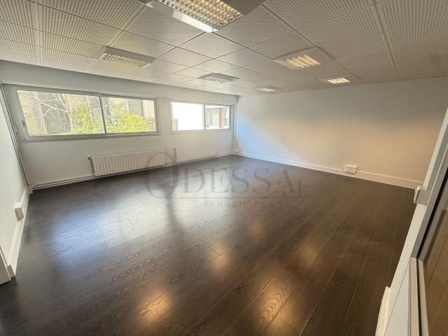 BUREAUX 135 M2 VAUGIRARD PARC DES EXPOSITIONS