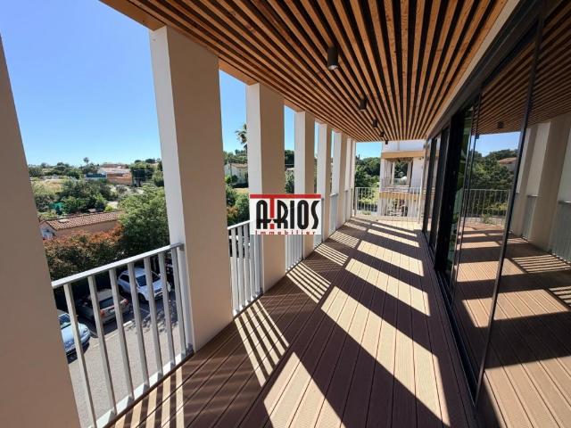 BUREAUX 250 M²