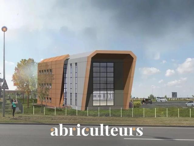 Bureaux 350 m² en Vefa – Chartres – À 1h de Paris – 764 400. 350m² Chartres