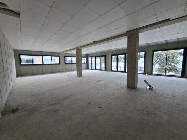 BUREAUX 440m2 MODULABLES 20€ LE M2 BÂTIMENT MODERNE LIVRAISON JANVIER 2027