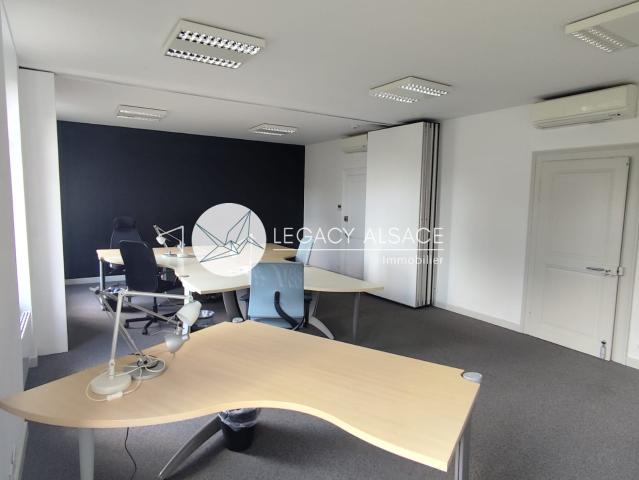 BUREAUX 45M2