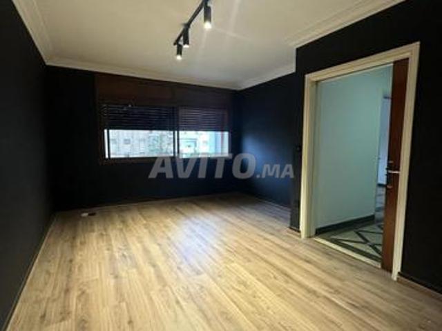 Bureaux 54m AV Hassan 1 Akhawayn 2 Temara